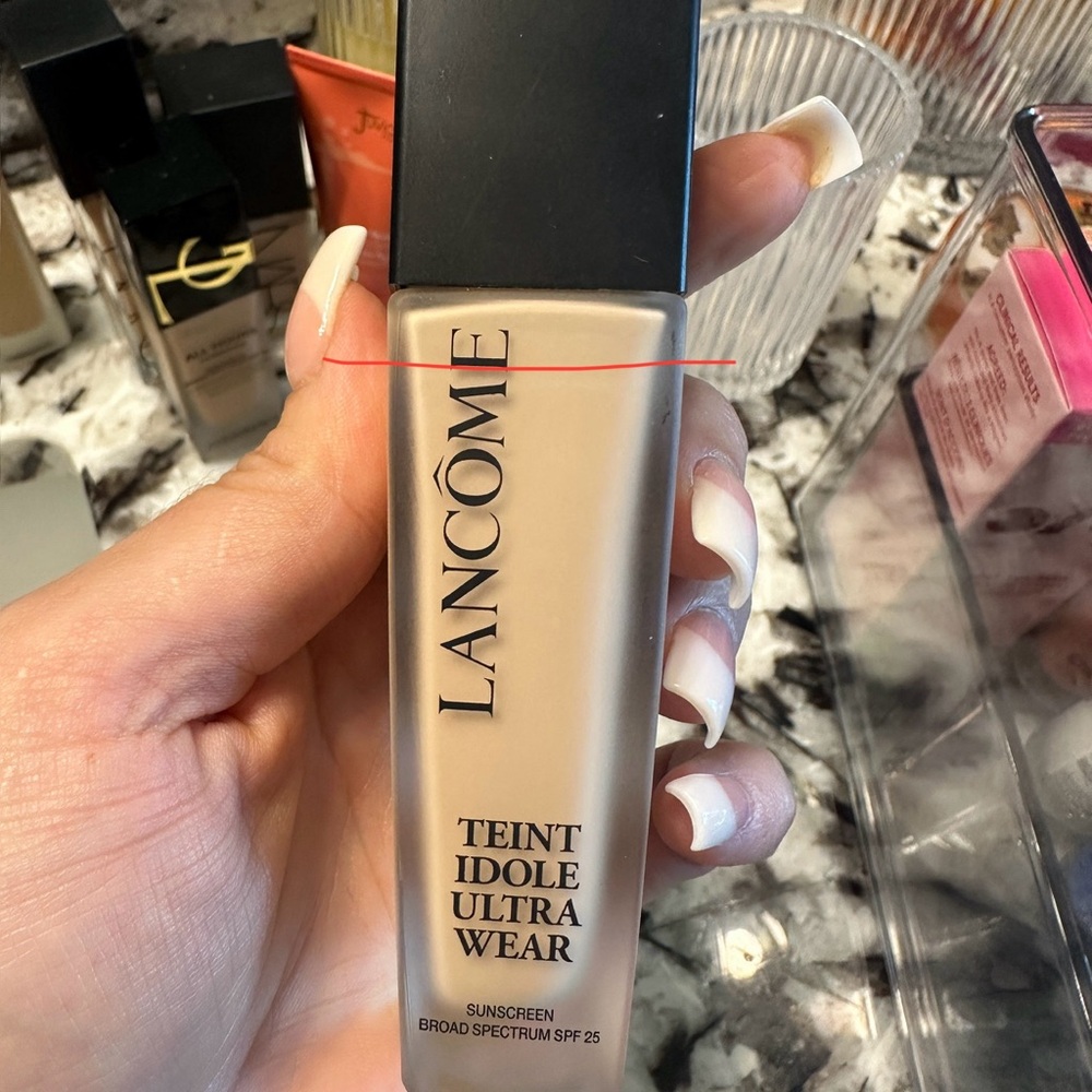 Teint Idole Ultra Wear Foundation - 300N